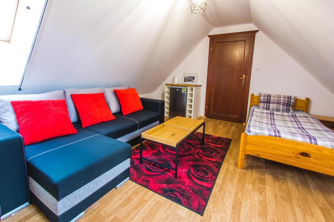 Gosciniec Pod Lipa Apartment Mikołajki Luaran gambar