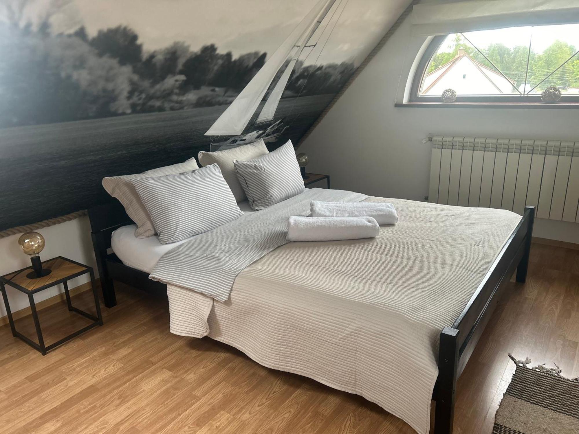 Gosciniec Pod Lipa Apartment Mikołajki Luaran gambar